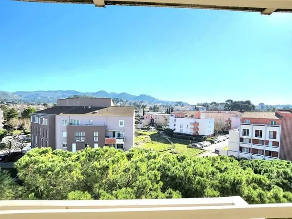 Exclusivite / Coeur De Plan De Cuques / Duplex T5 110 M² /