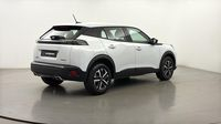 Peugeot 2008 1.2 Hybrid 145ch Style e-DCS6 — photo 5