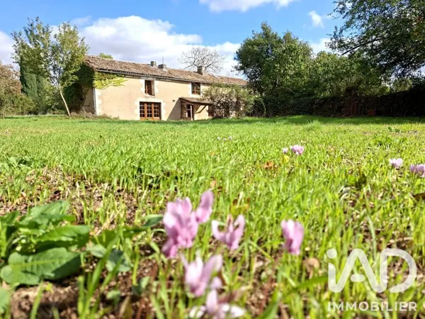 Maison 6 pièces 183 m²