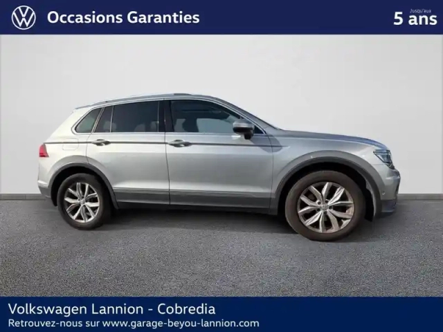 Volkswagen Tiguan 1.4 tsi 150ch act bluemotion technology carat dsg6 — photo 4