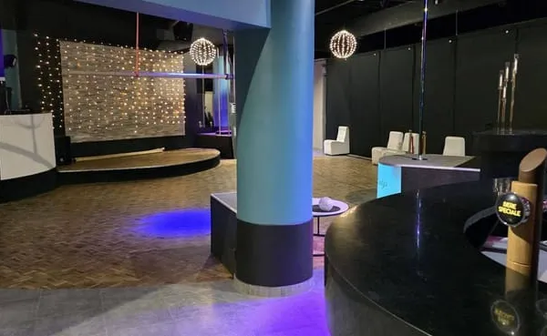 Local commercial 1200 m²