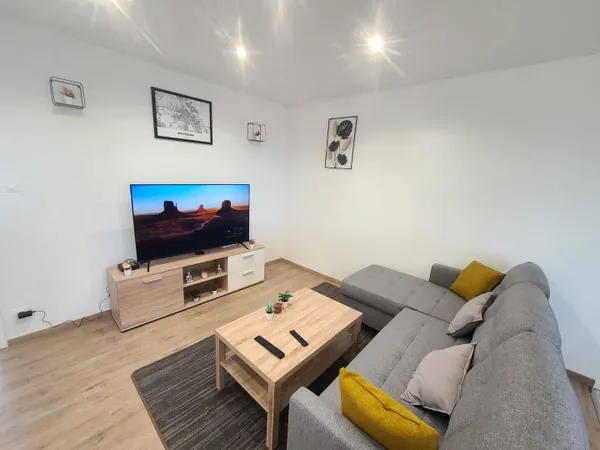 Appartement 1 pièce 98 m²