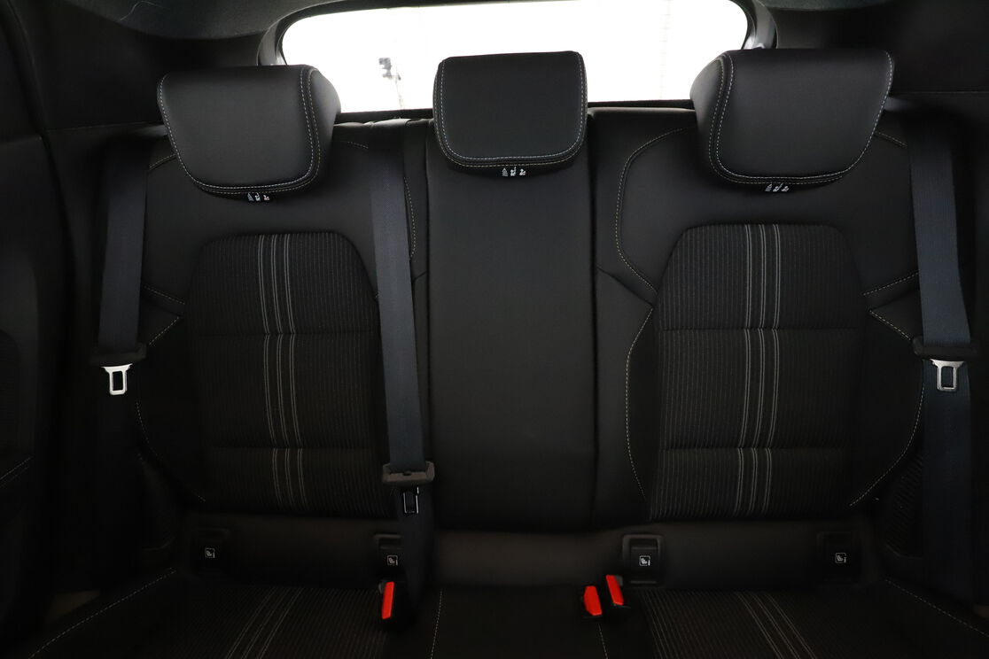 Renault Clio 1.6 E-Tech Hybride Engineered — photo 14