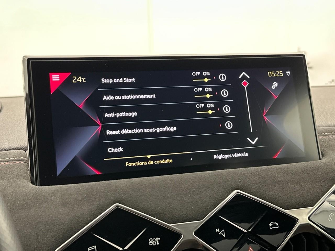 Ds Ds 3 crossback puretech 130 eat8 performance line+ — photo 24