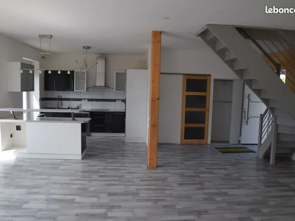 Maison en pierre T5 145 M2