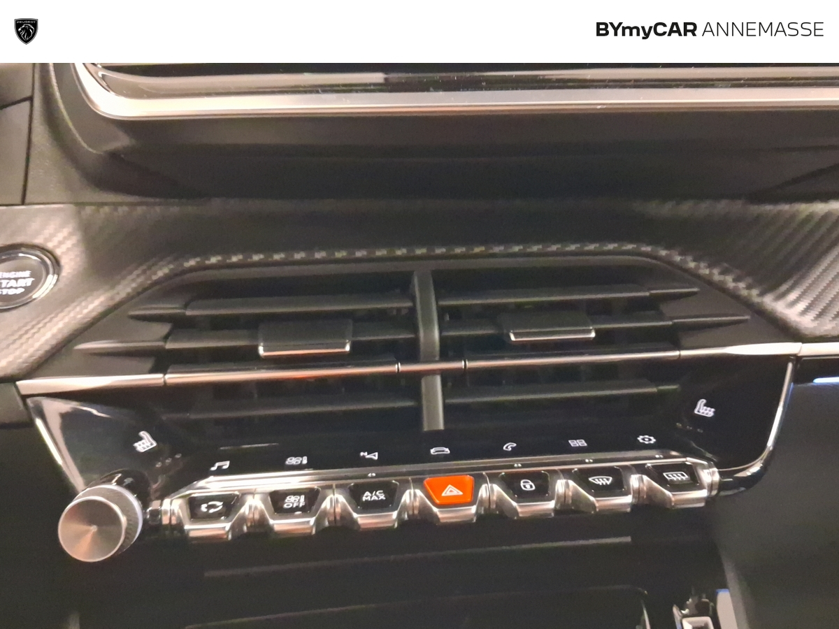 Peugeot 2008 PureTech 130 S&amp;S EAT8 — photo 21