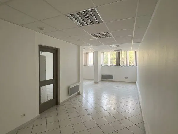 Location bureaux / locaux professionnels