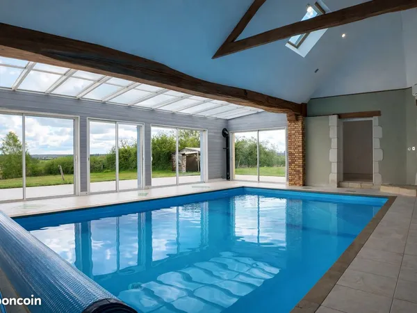 Propriété 8 pièces 270 m²