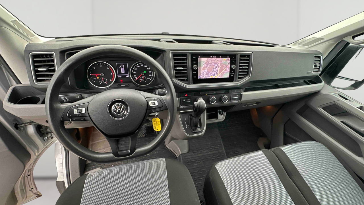 Volkswagen Utilitaires CRAFTER VAN 35 L3H3 2.0 TDI 177 CH BVA — photo 9