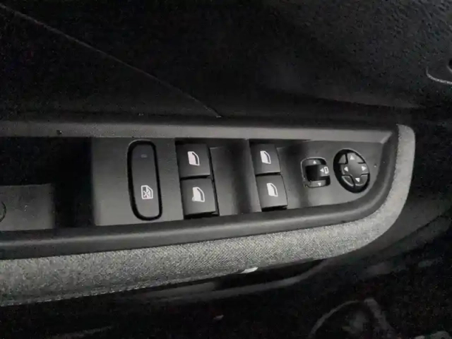 Opel Frontera electric 113 ch batterie 44 kwh — photo 45