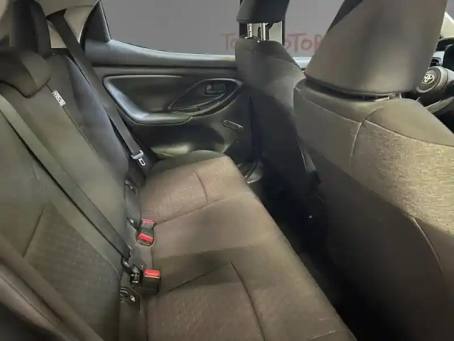 Toyota Yaris hybride 116h dynamic — photo 15