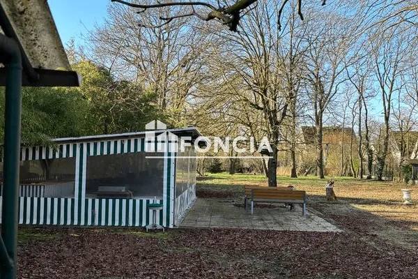 Terrain 2107 m²