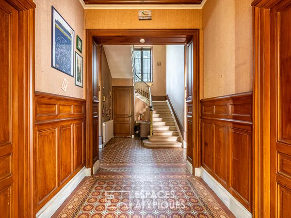Maison de Maître en Pierres Dorées à réinventer