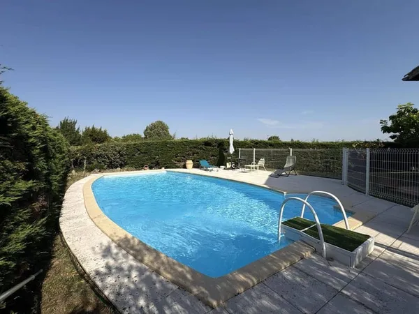 Maison 7 pièces 156 m²