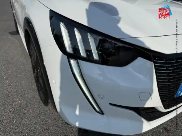 Peugeot 208 1.2 puretech 100ch s&amp;s gt — photo 13