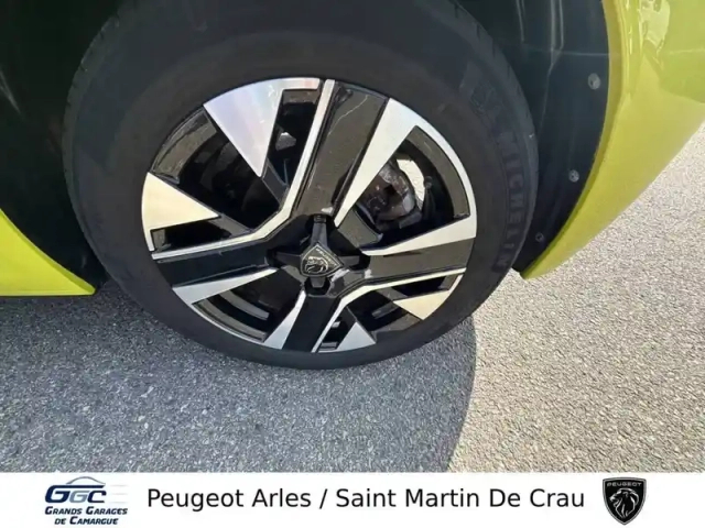 Peugeot 208 hybrid 100 e-dcs6 — photo 12