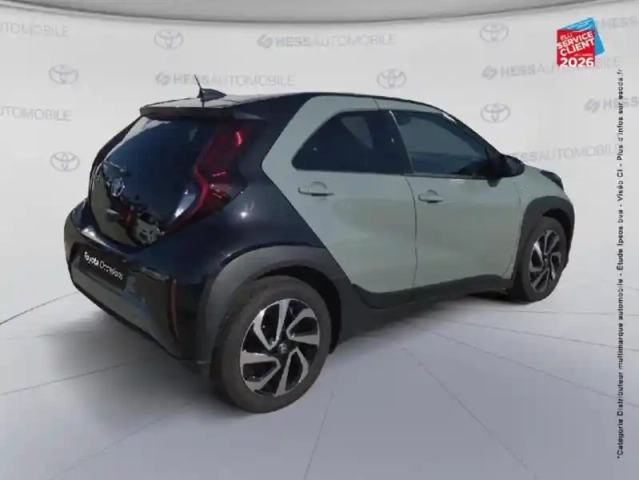 Toyota Aygo X 1.0 vvt-i 72ch design my24 — photo 6