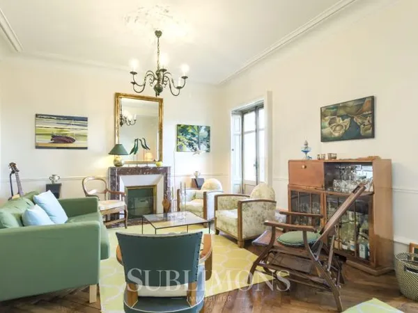 Vends charmant duplex dans quartier très recherché à Nantes - 5 chambres, 170m²