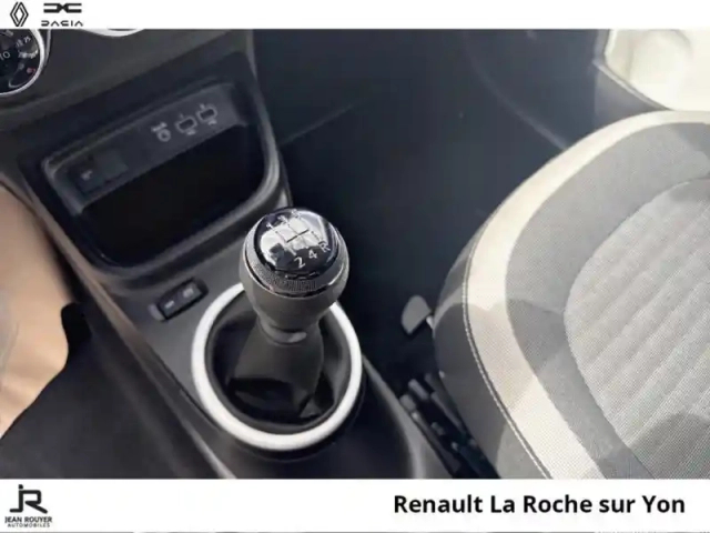 Renault Twingo 1.0 sce 65ch equilibre — photo 6
