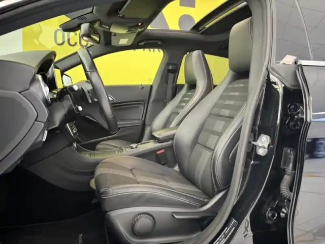 Mercedes Cla shooting brake  220 d sb se — photo 12