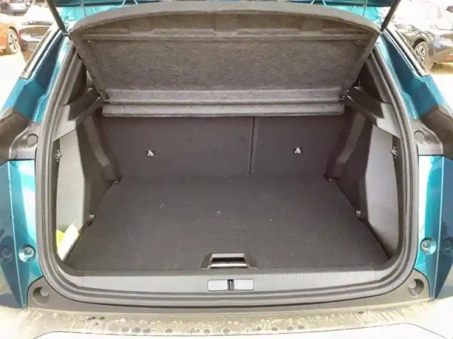 Peugeot 2008 hybrid 145 e-dcs6