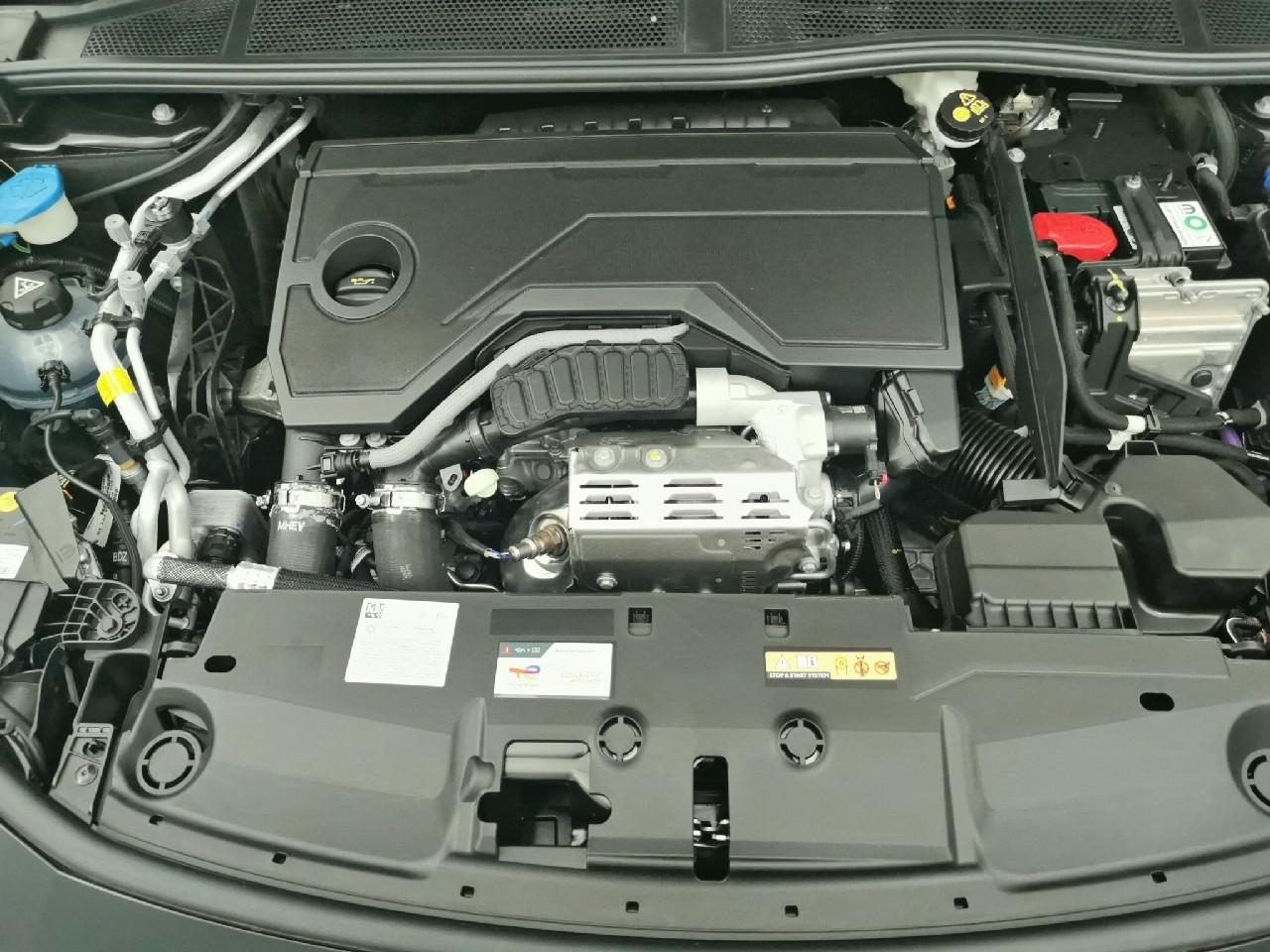 Peugeot 308 sw hybrid 145 e-dcs6 style — photo 15