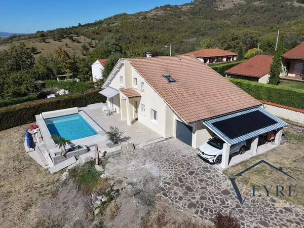 Maison 6 pièces 132 m²