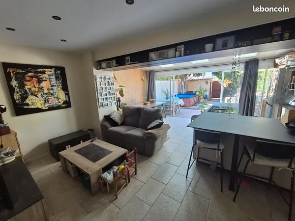 Maison avec jardin