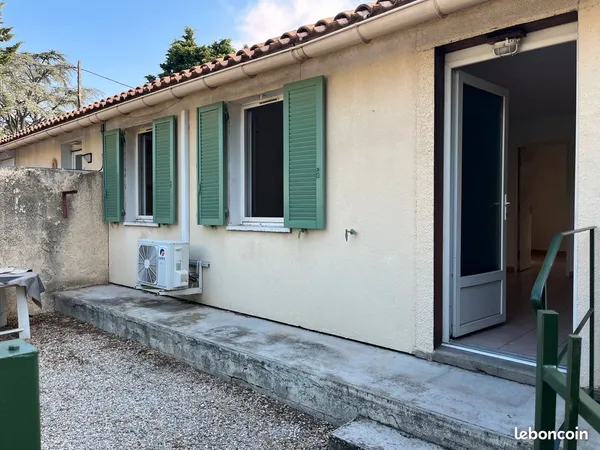 MAISON 2 pièces avec cour
