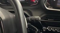 Peugeot 2008 1.2 PureTech 130ch S&S Allure EAT8 — photo 24