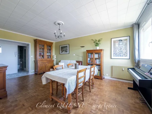 2 CHAMBRES / SANS VIS-A-VIS / VUE DEGAGEE
