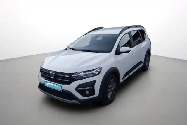 Dacia Jogger tce 110 5 places — photo 1