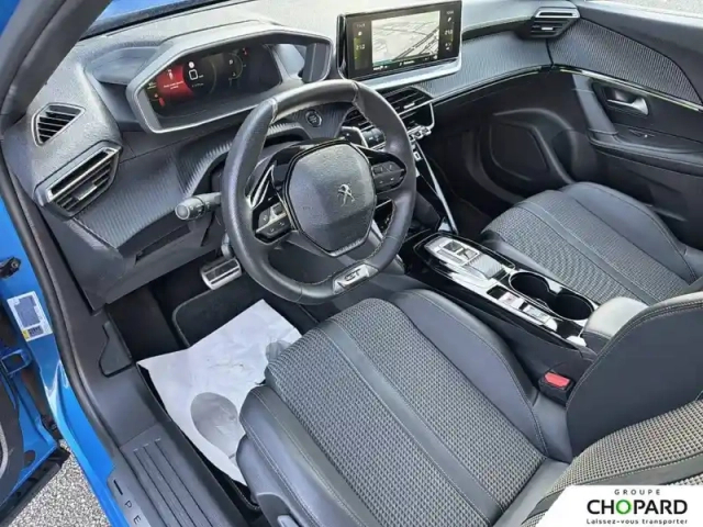 Peugeot 2008 puretech 130 s&amp;s eat8 — photo 2