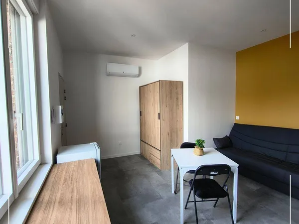 Studio 1 pièce 20 m²