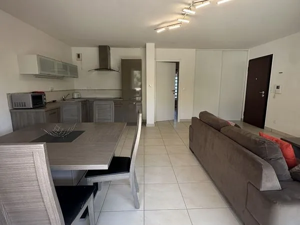 Superbe Appartement T3 meublé