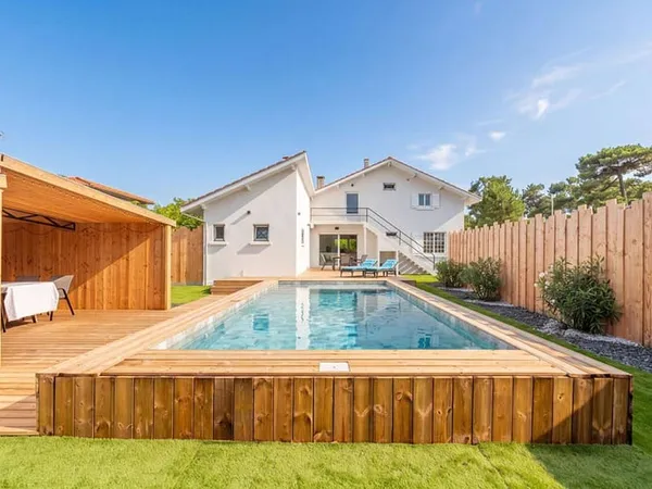 Maison 8 pièces 145 m²
