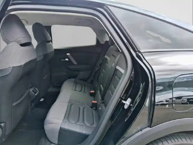Citroën C4 puretech 130 s&amp;s eat8 — photo 12