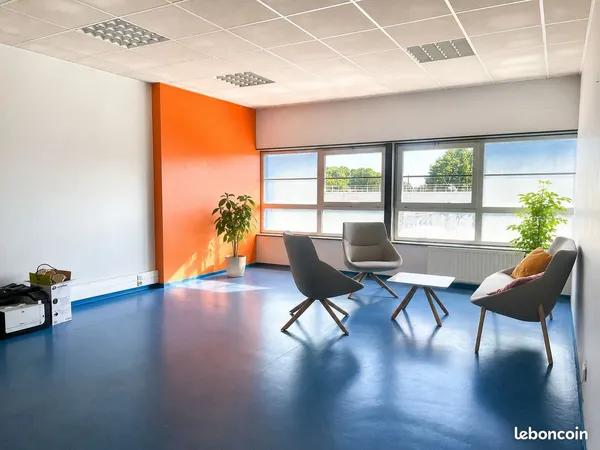Bureau à louer à Villenave d'ornon