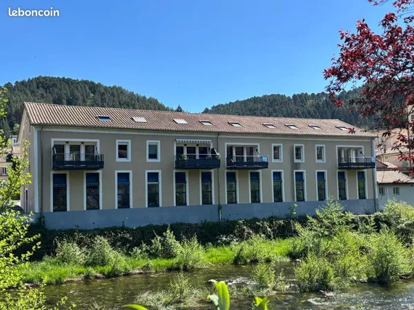 Appartement Duplex de standing 171 m² avec terrasse et vue Rivière