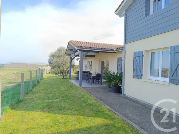 Maison 8 pièces 145 m²