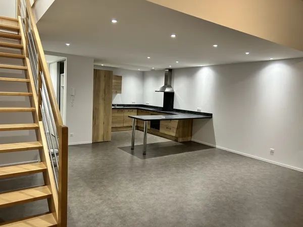 Appartement T3 à louer + terrasse + parking
