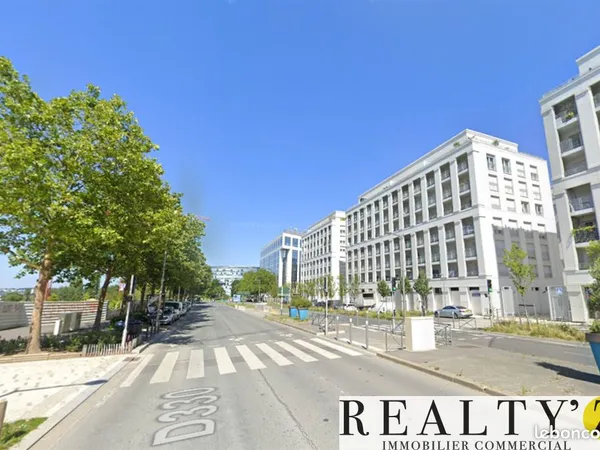 Local commercial 97 m²