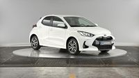 Toyota Yaris 116h Design 5p MY21 — photo 3