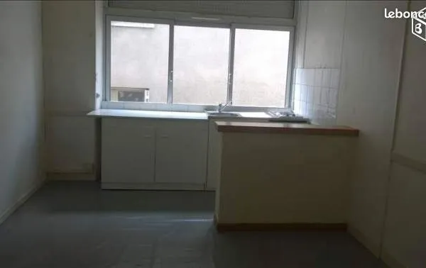 Appartement Location Saint-Junien 2p 36m² 395€