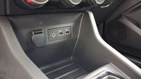 Renault Clio 1.5 Blue dCi 100ch Evolution - 24 — photo 19