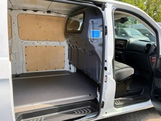 Mercedes Vito 116 cdi fourgon xl l3 163ch bv — photo 38
