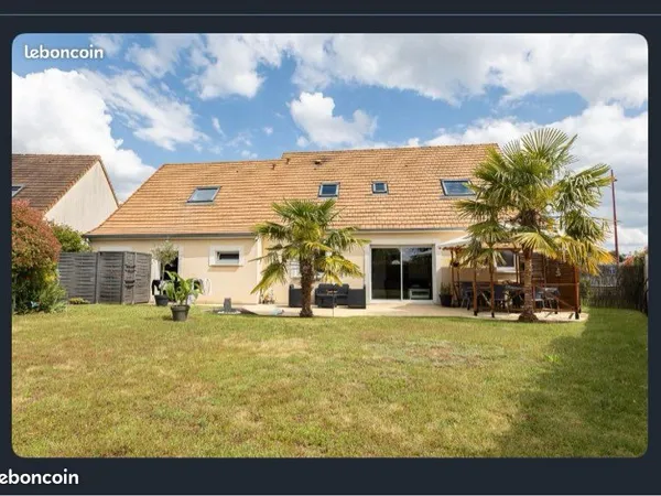 Maison 5 pièces sur une parcelle de 618 m²