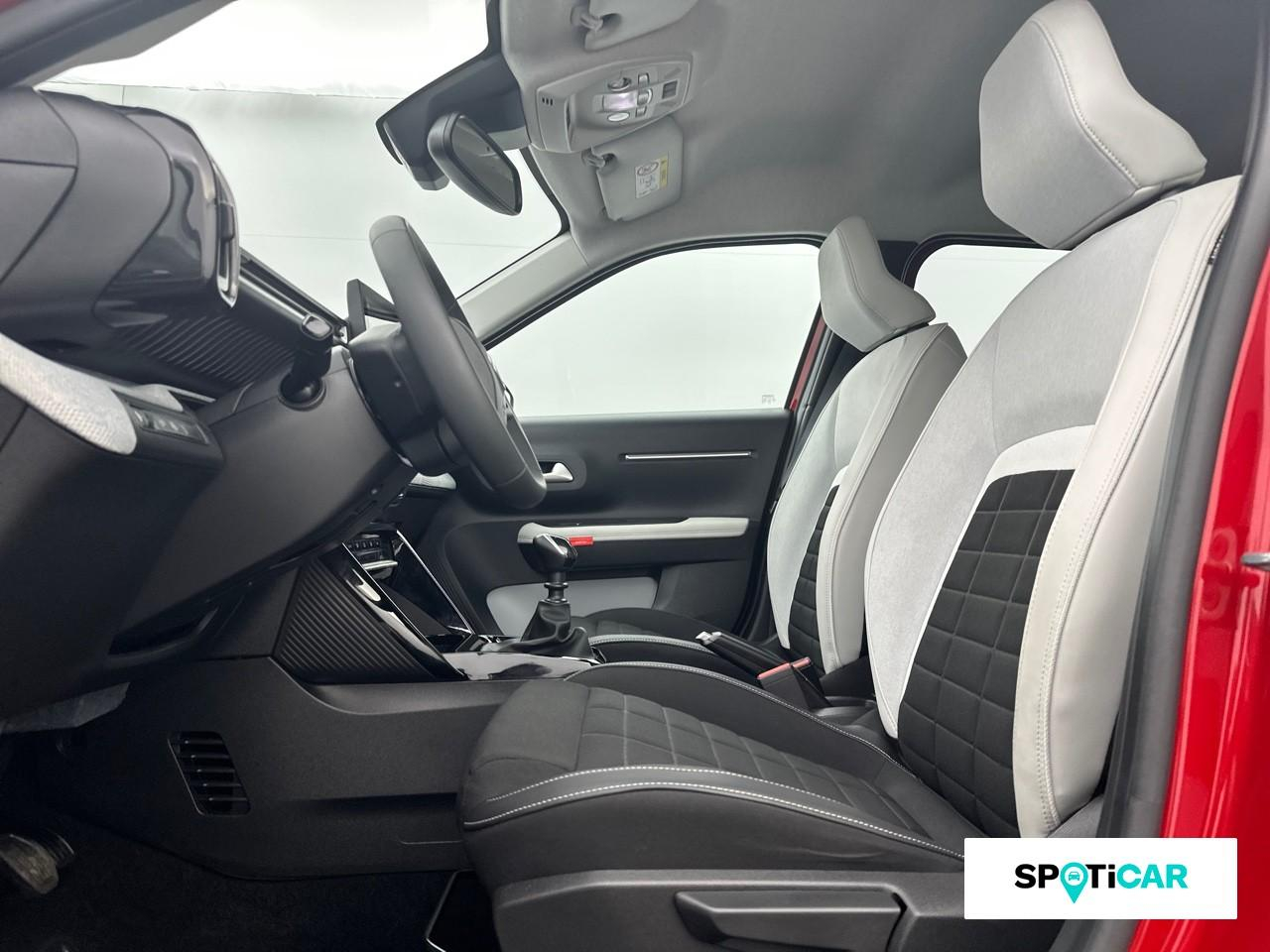 Citroën C3 1.2 turbo 100ch max — photo 9
