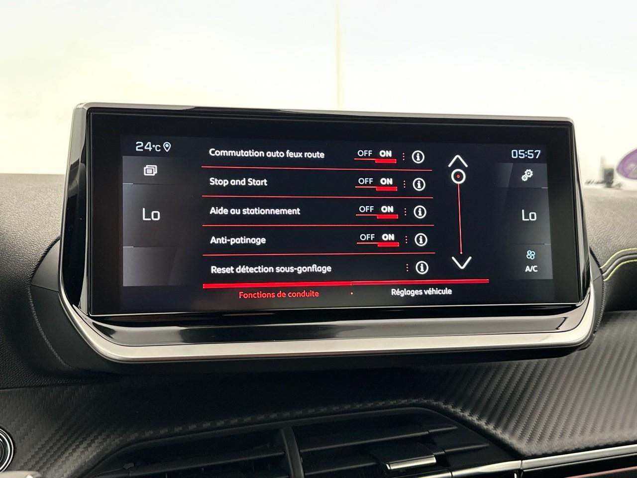 Peugeot 2008 puretech 130 s&s eat8 gt — photo 23