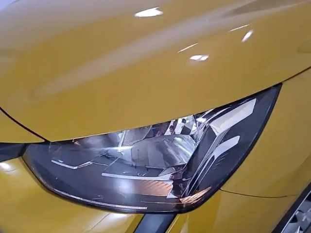 Peugeot 208 puretech 75 s&amp;s bvm5 — photo 44
